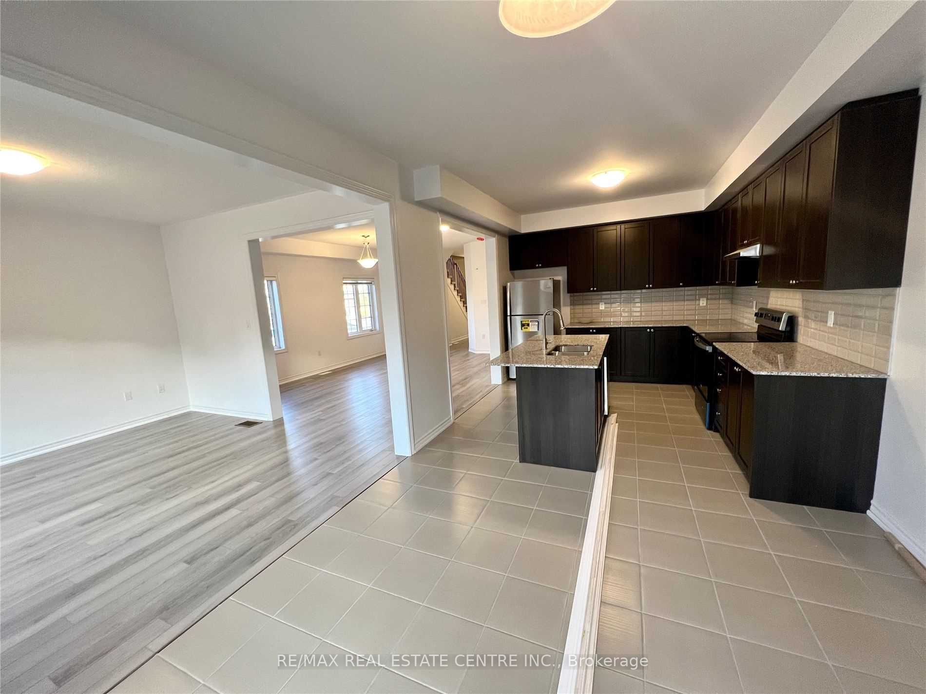298 Ridley Crescent