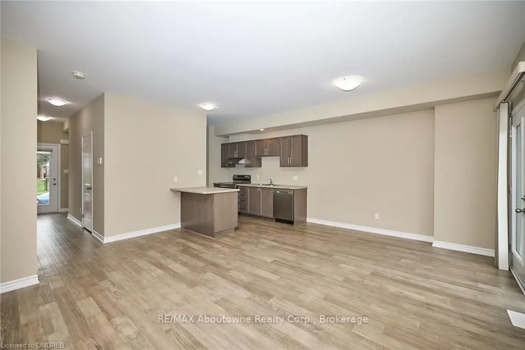19 PERENACK Avenue #13