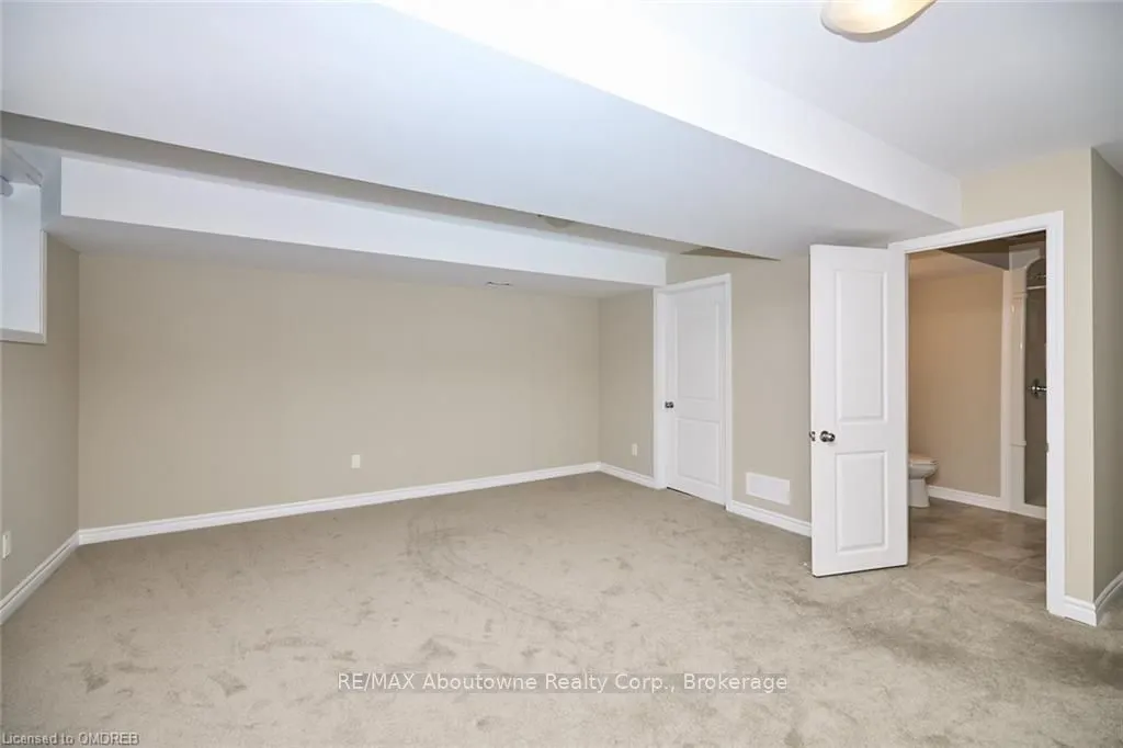 19 PERENACK Avenue #13