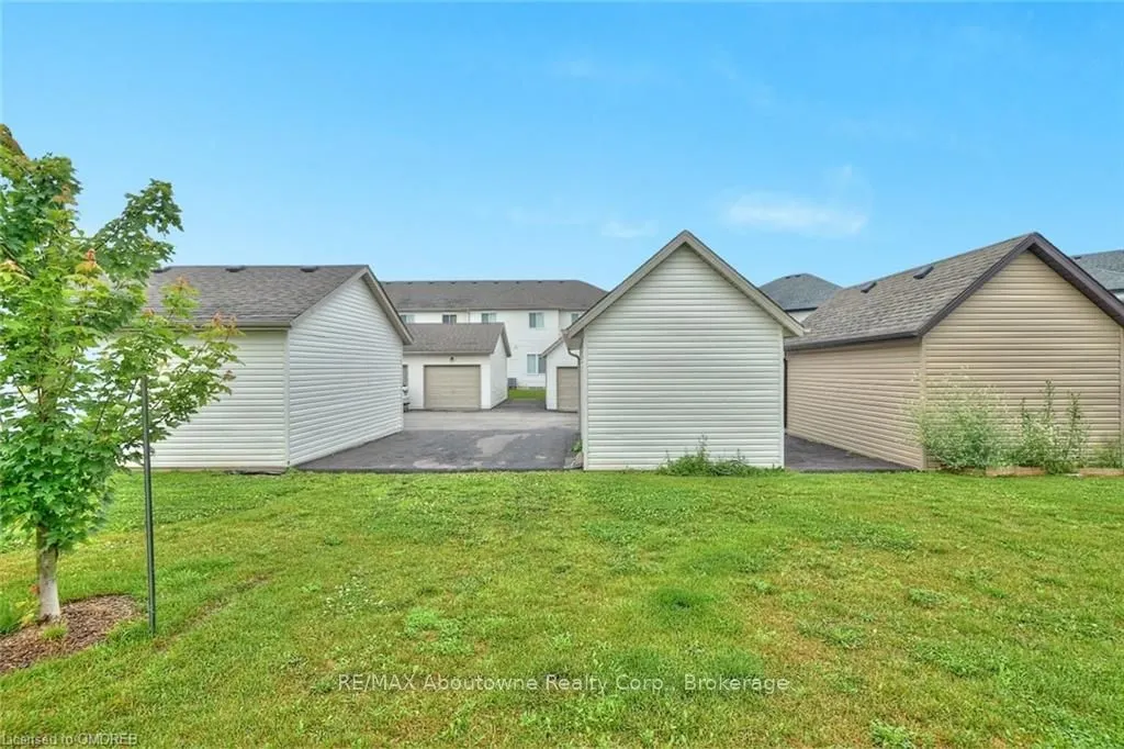 19 PERENACK Avenue #13