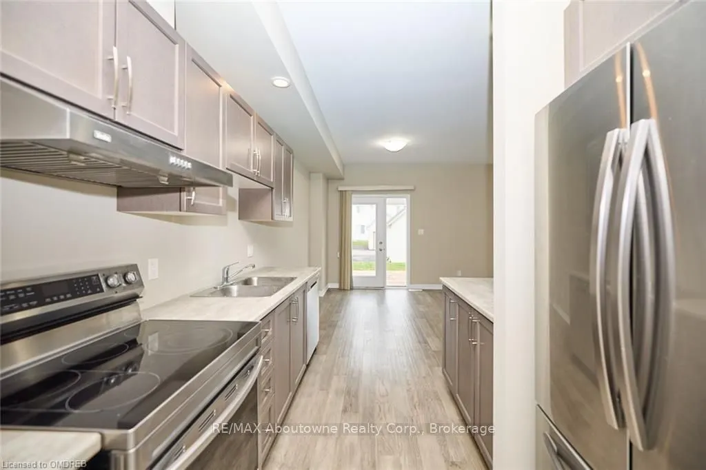 19 PERENACK Avenue #13