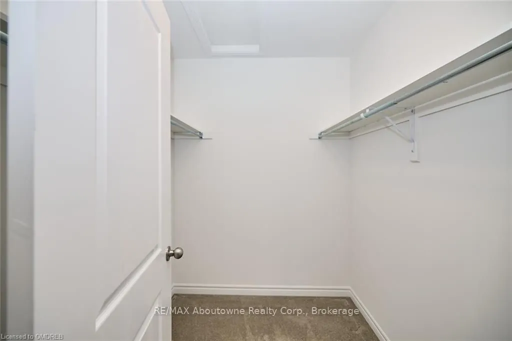 19 PERENACK Avenue #13
