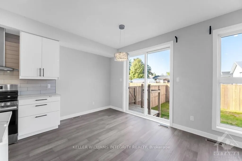 875 CONTOUR Street, #B