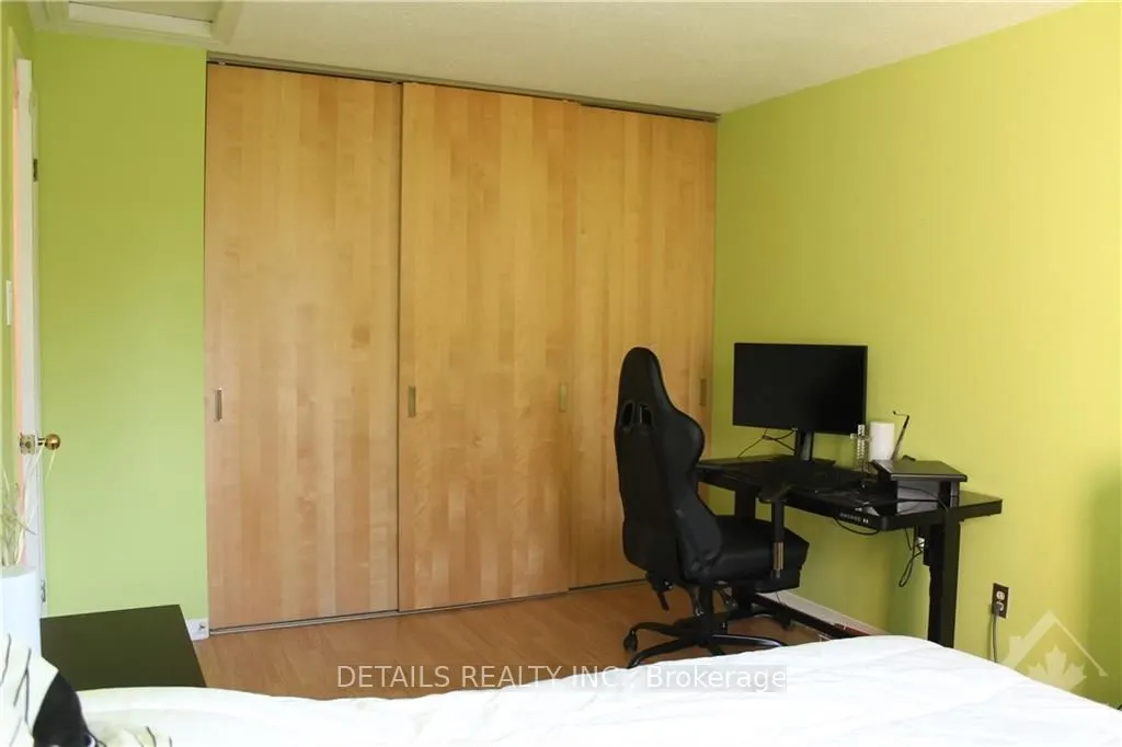 4E MAPLE RIDGE Crescent, #17