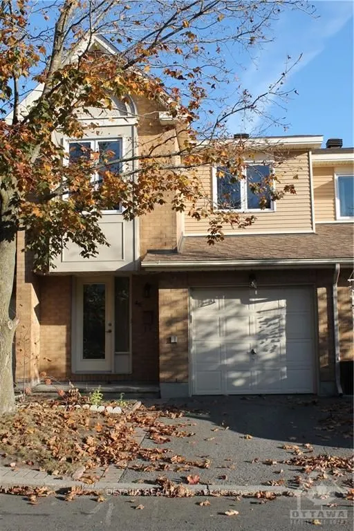 4E MAPLE RIDGE Crescent, #17