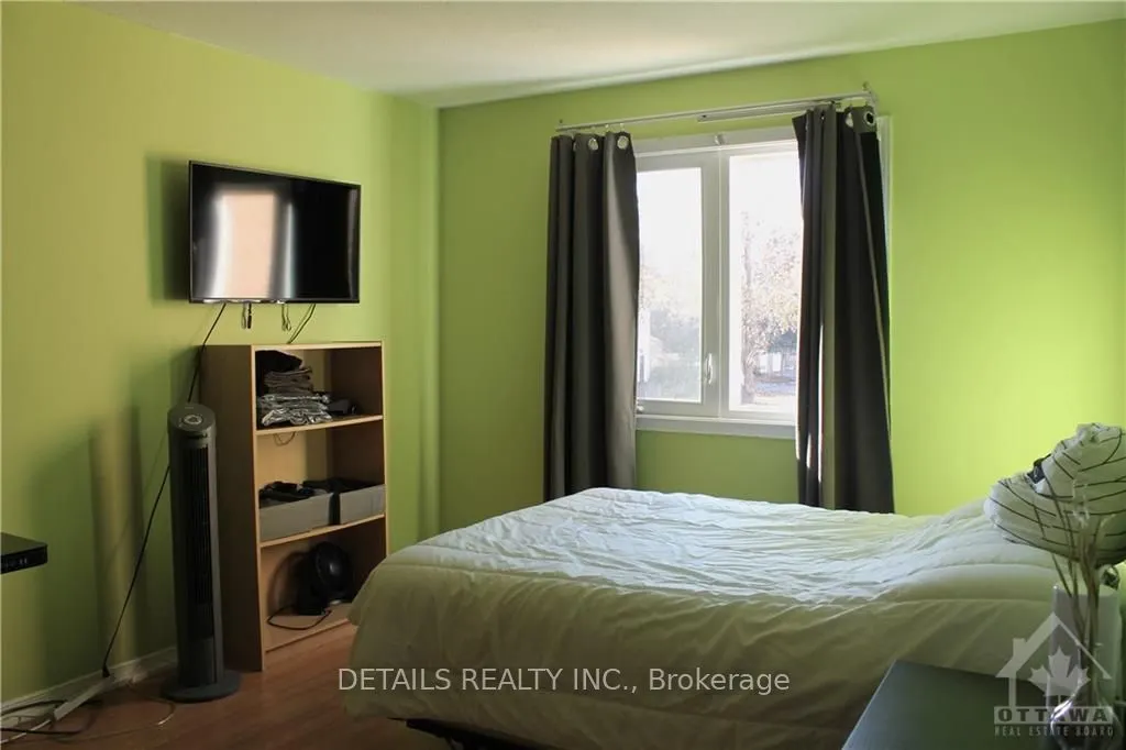 4E MAPLE RIDGE Crescent, #17