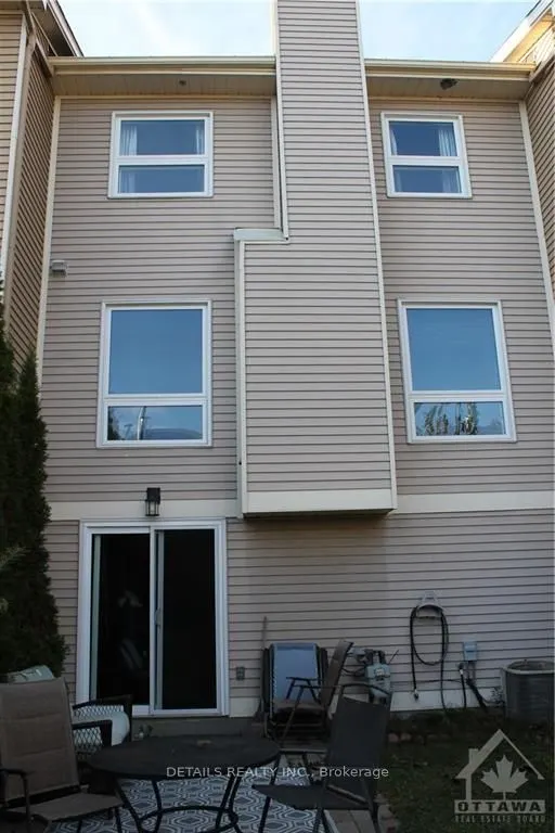 4E MAPLE RIDGE Crescent, #17