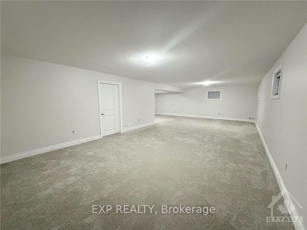 247 PURSUIT Terrace