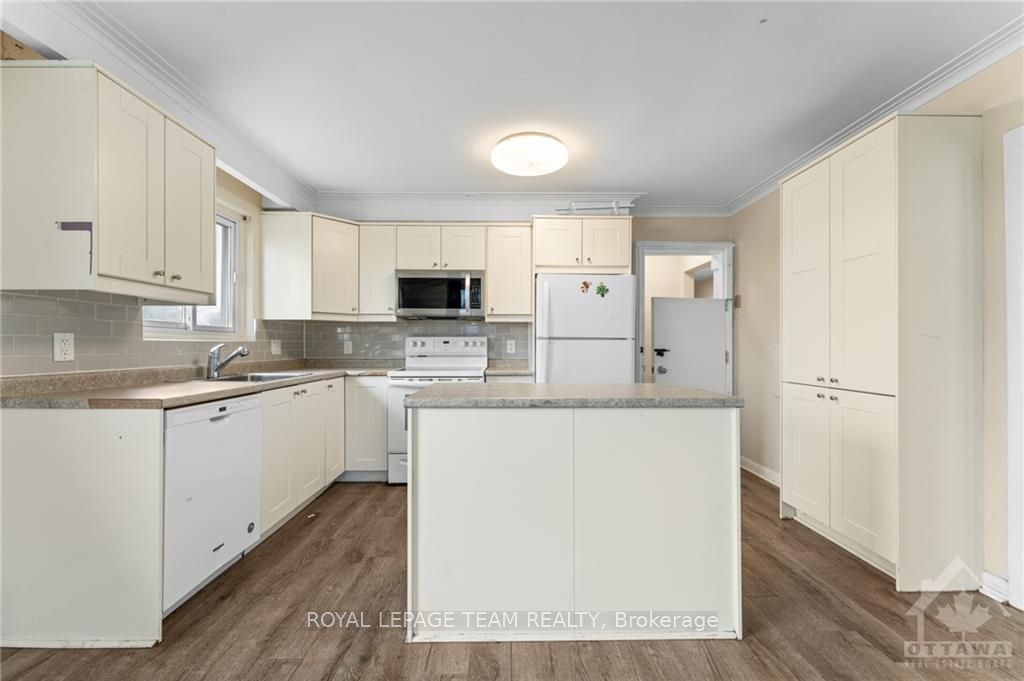 269 MICHEL Circle