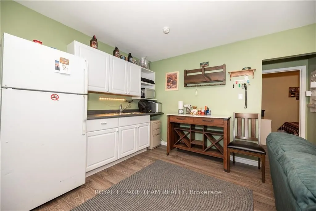 348 FIRST Avenue N