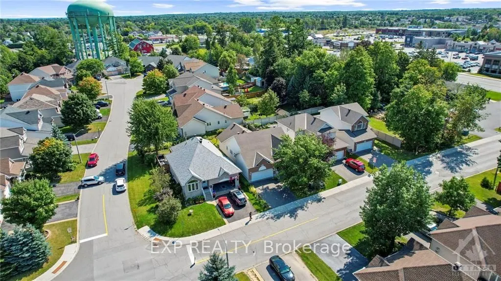 114 ECHOWOODS Avenue