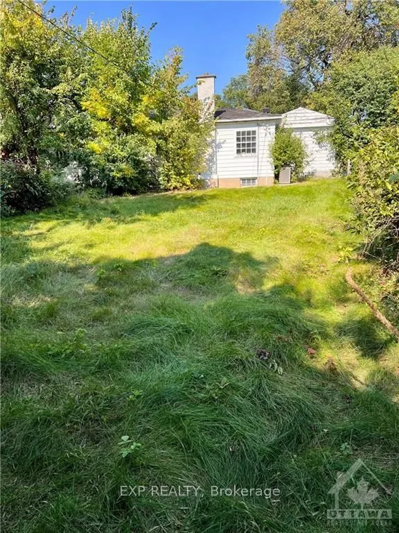 200 ISLAND PARK Drive