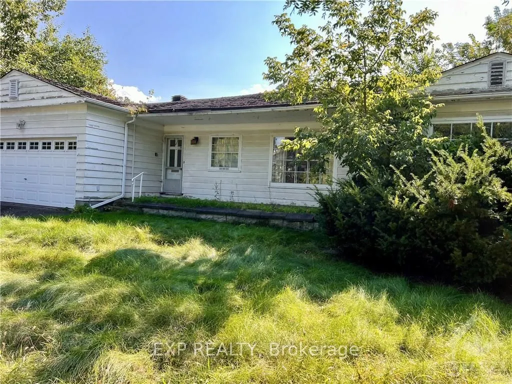 200 ISLAND PARK Drive