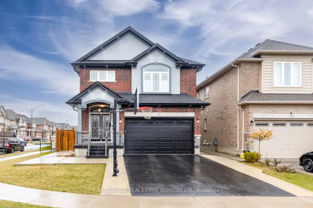17 Narbonne Crescent