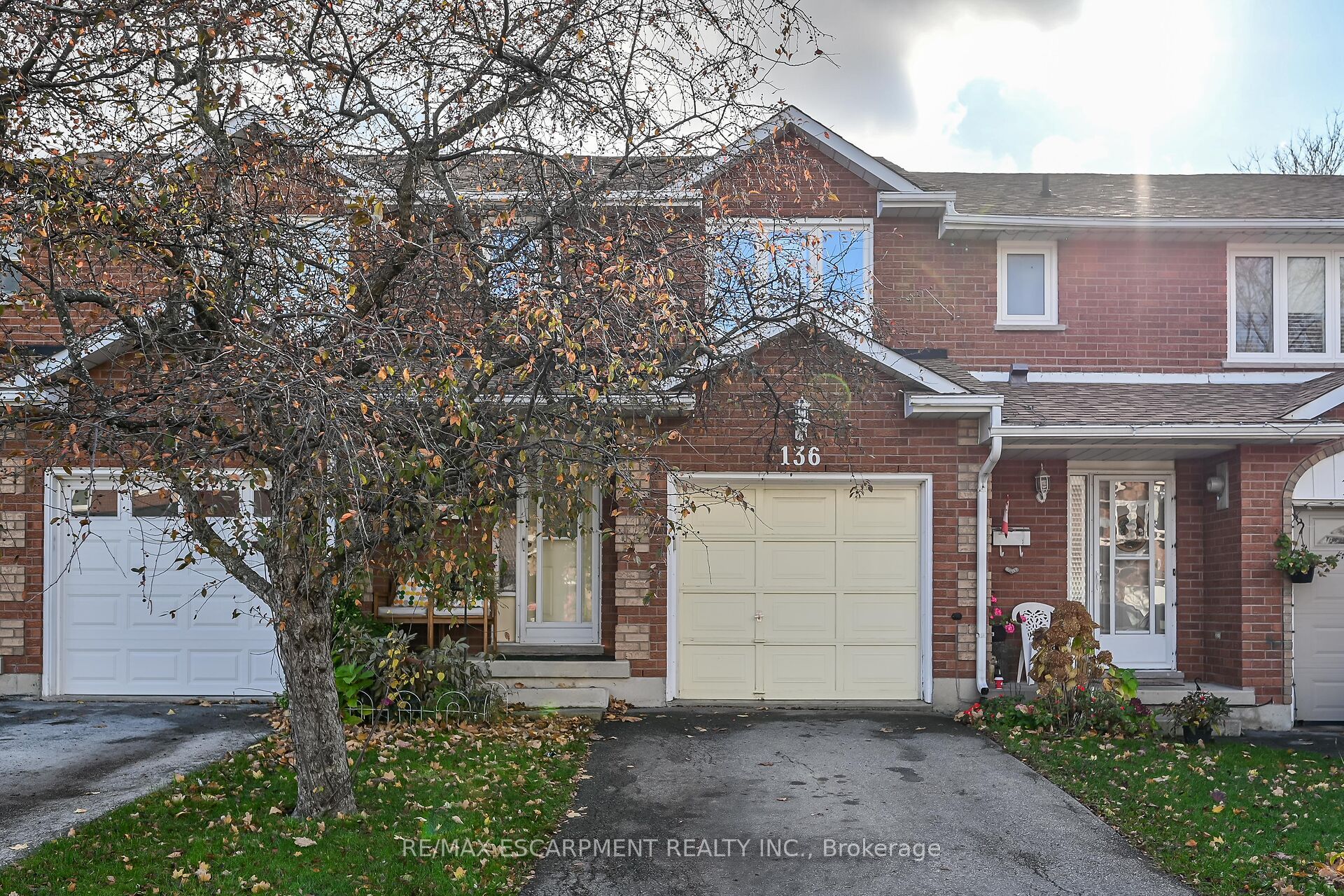 136 Essling Avenue