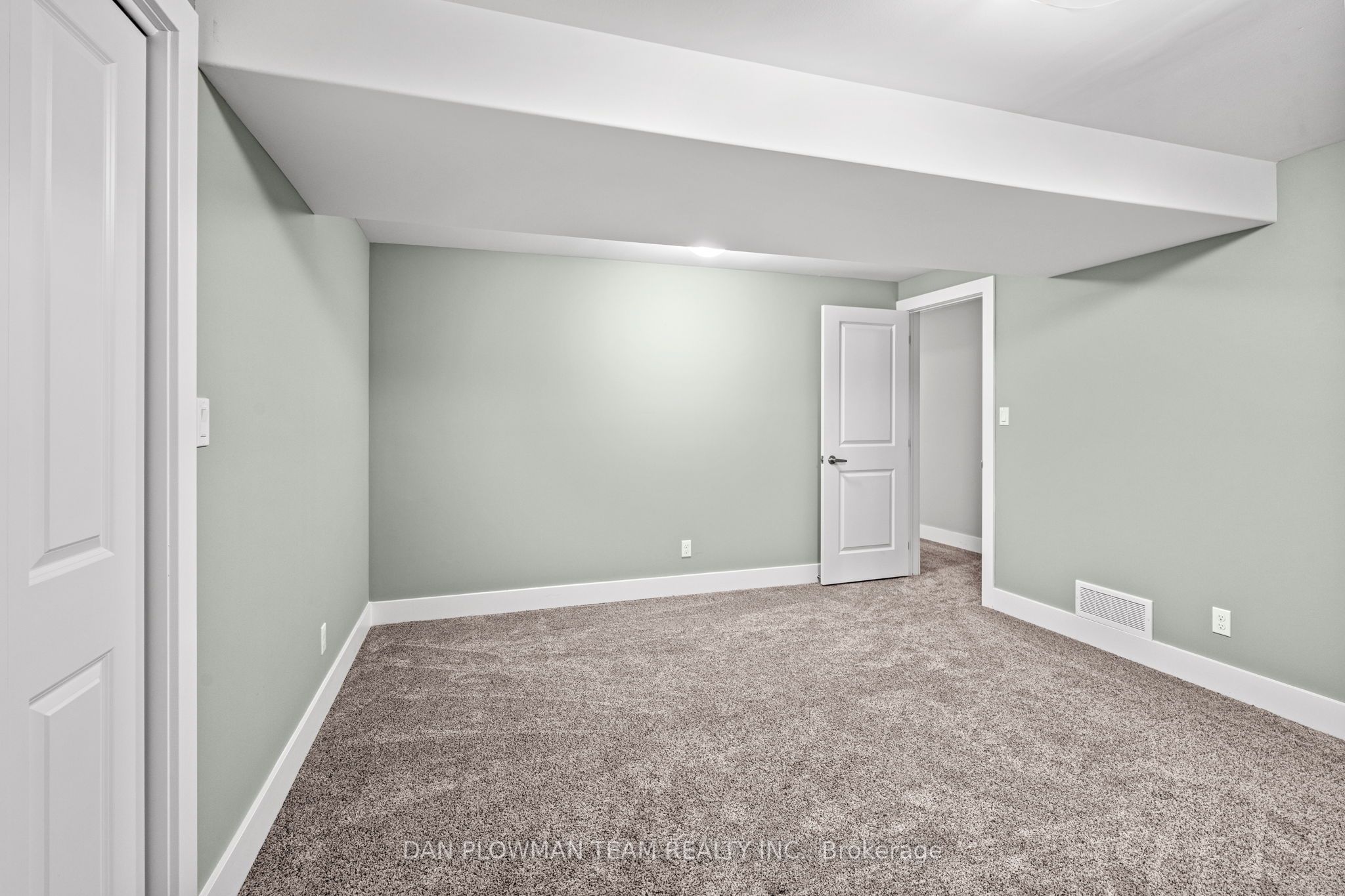 46 Birchmount Street