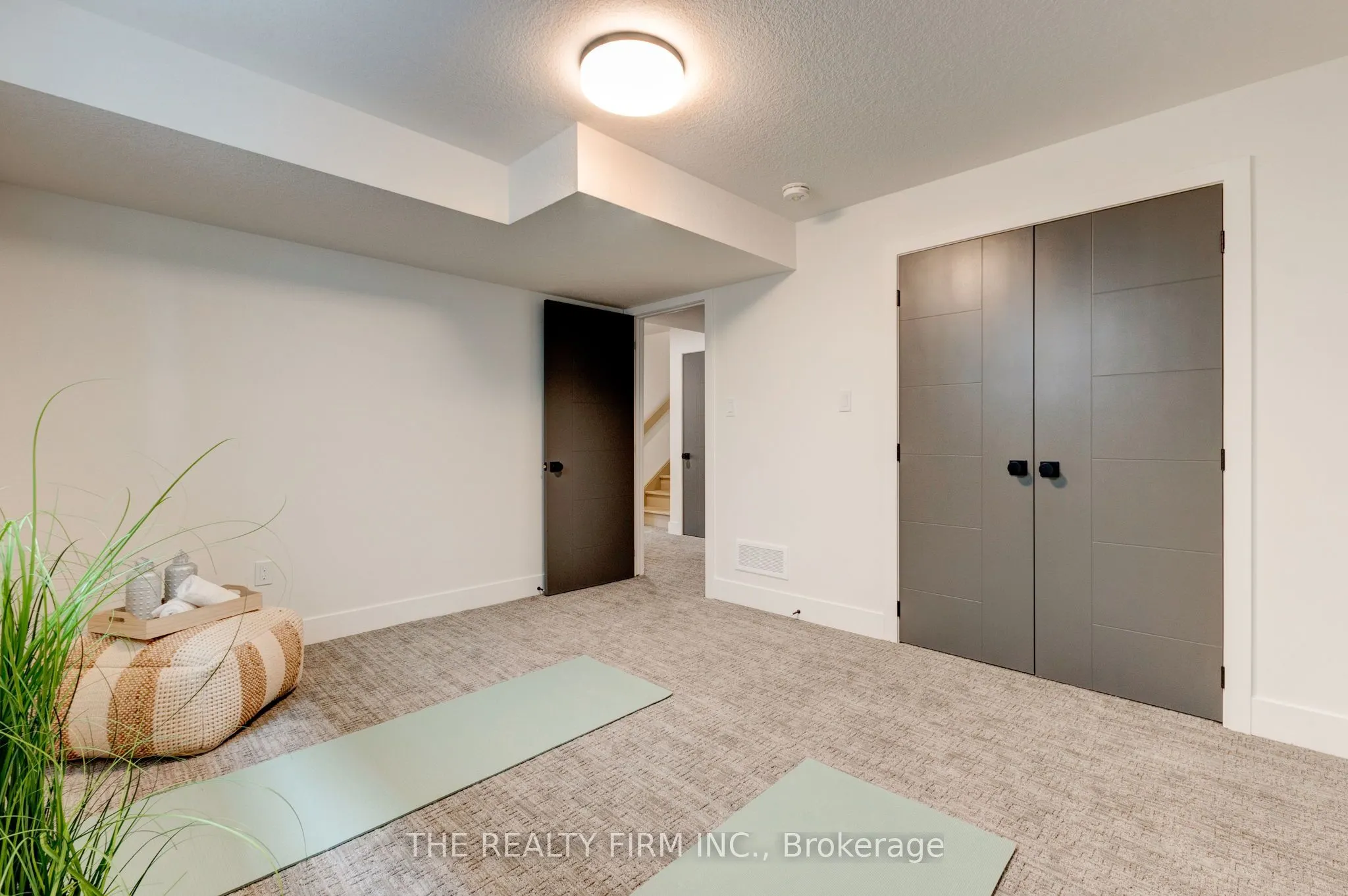 22701 Adelaide Road, #30