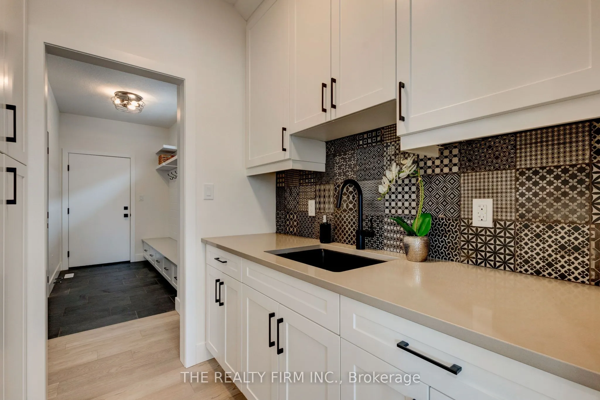 22701 Adelaide Road, #30
