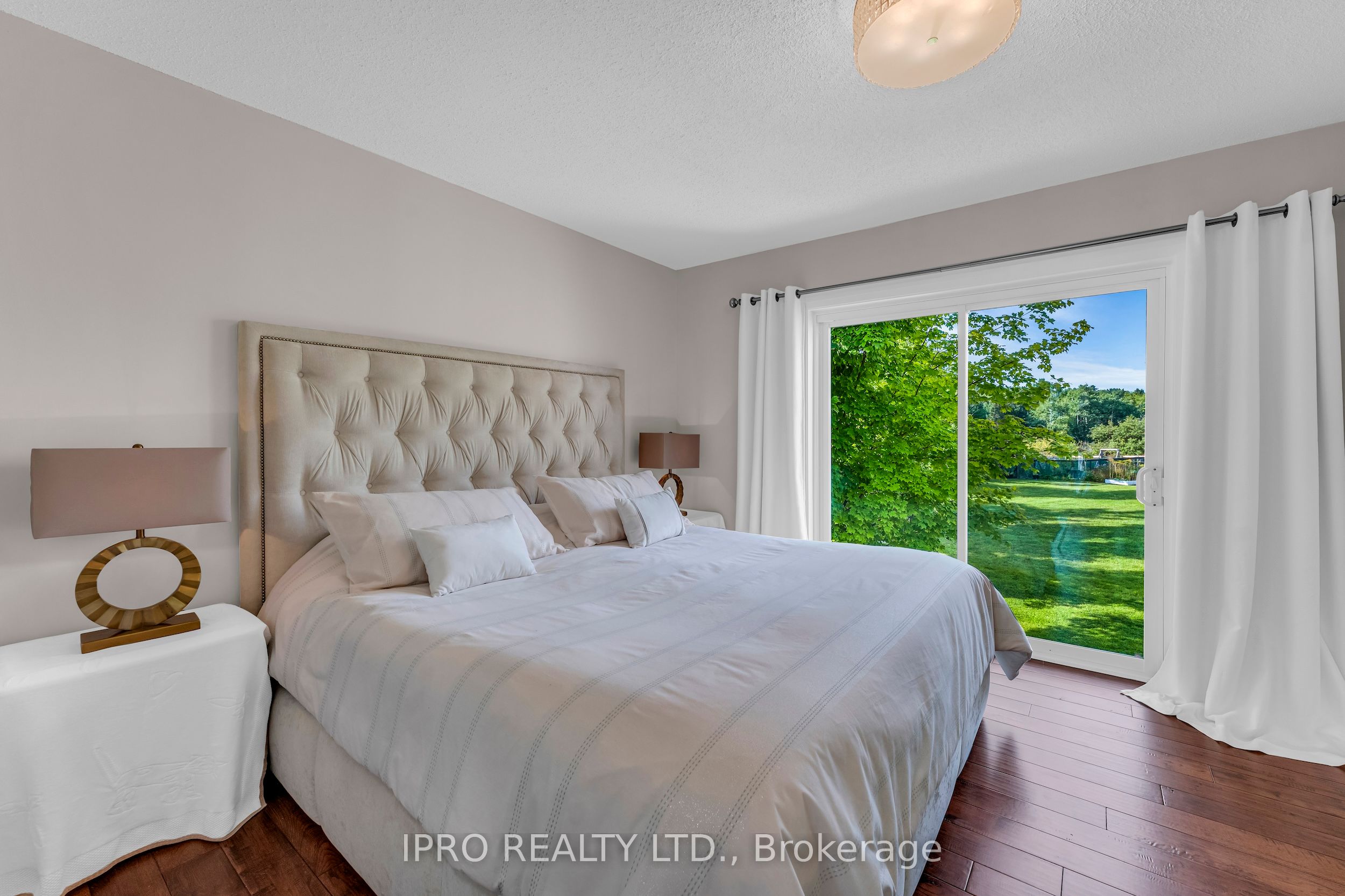 993608 Mono-Adjala Townline