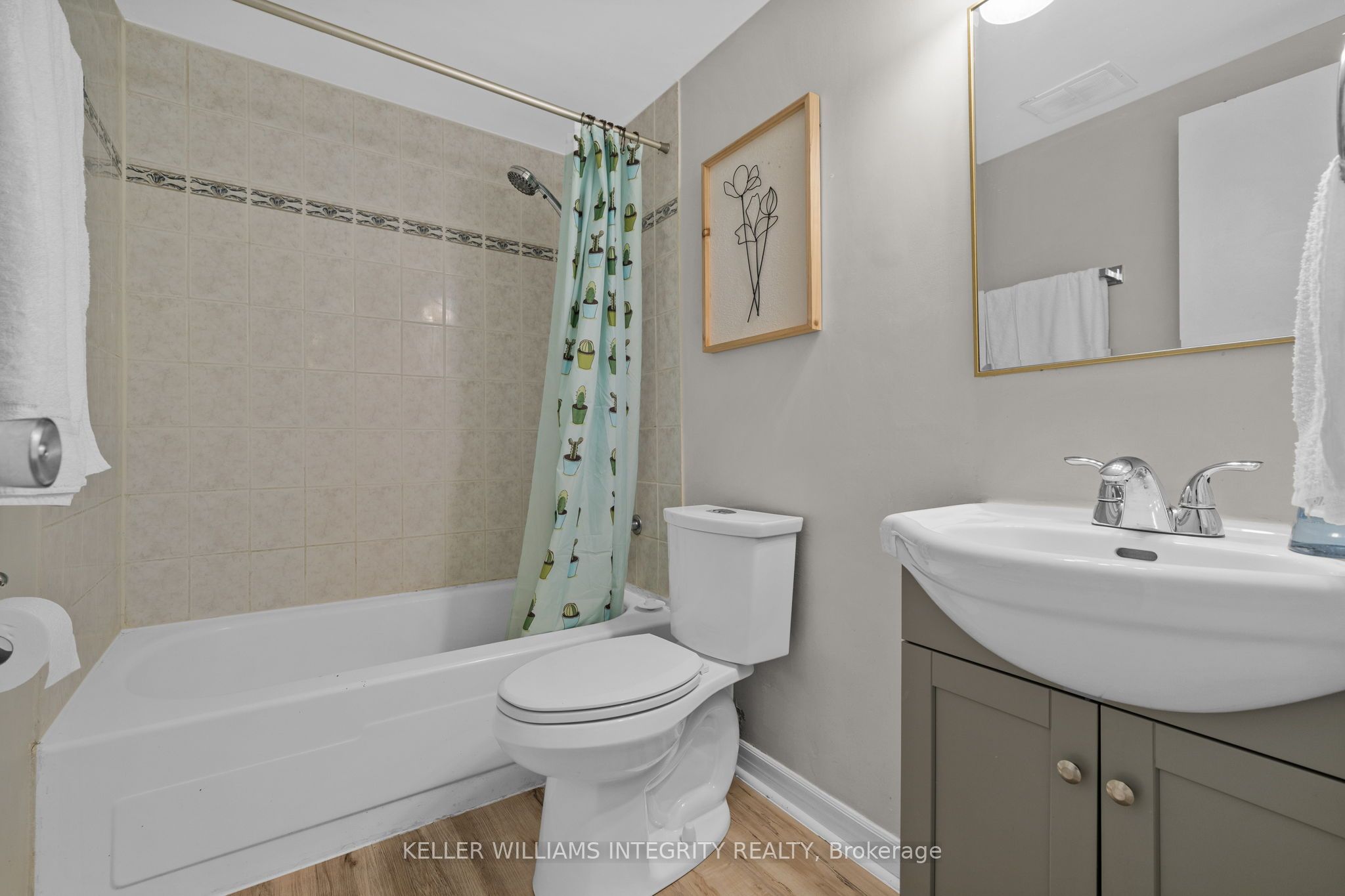 2041 ARROWSMITH Drive #402C