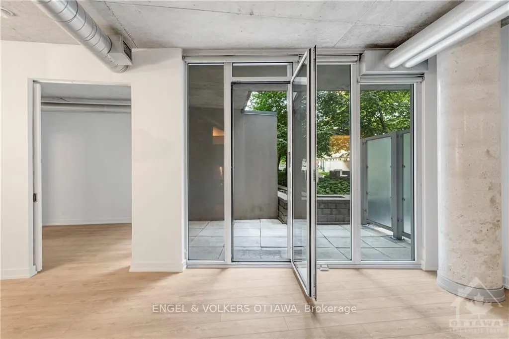 354 GLADSTONE Avenue #205