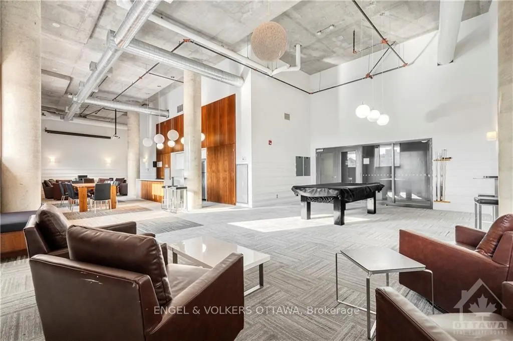 354 GLADSTONE Avenue #205