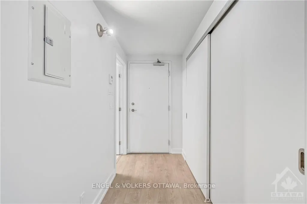 354 GLADSTONE Avenue #205