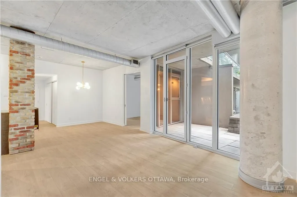 354 GLADSTONE Avenue #205