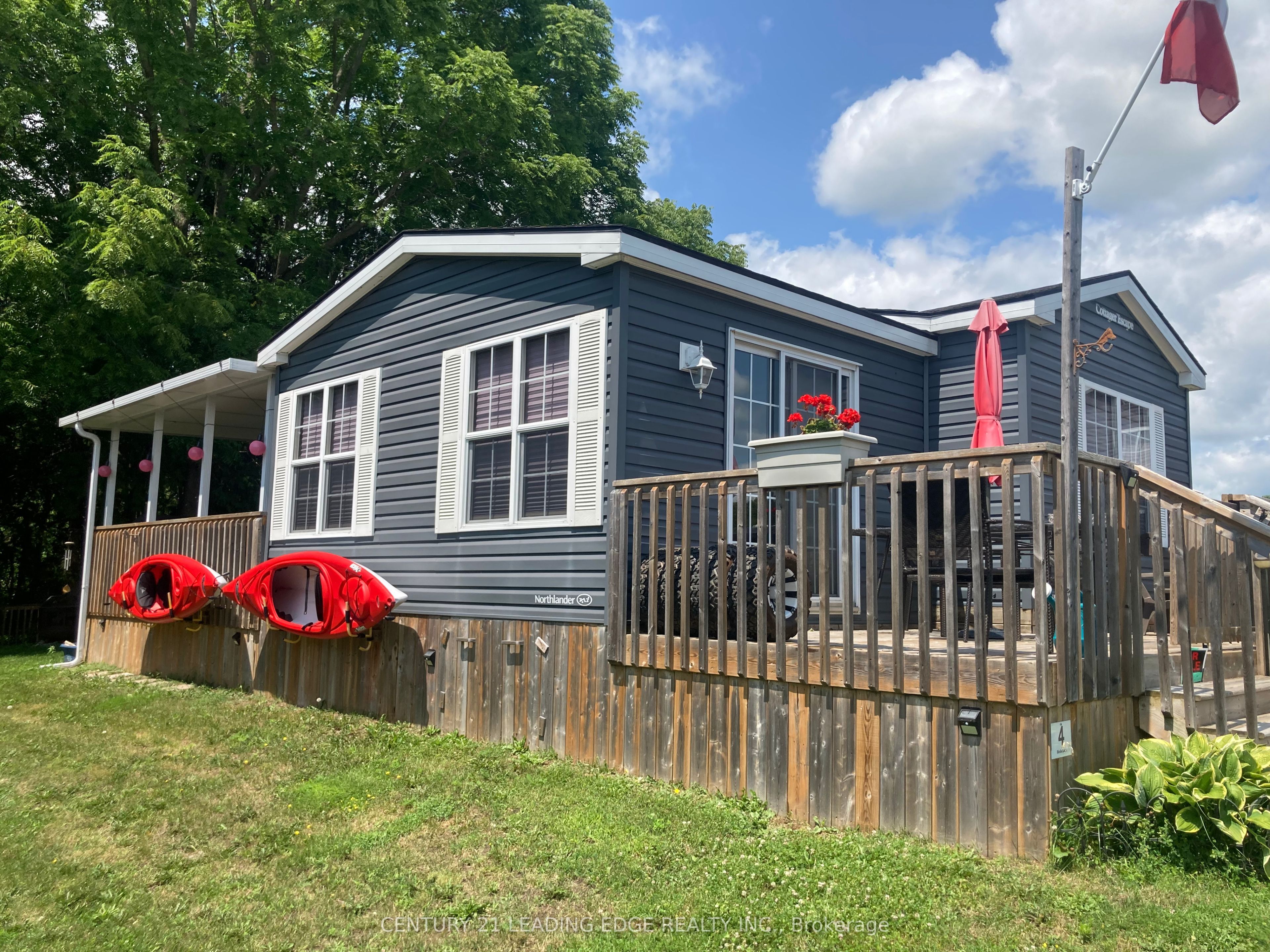 1235 Villiers Line, #4