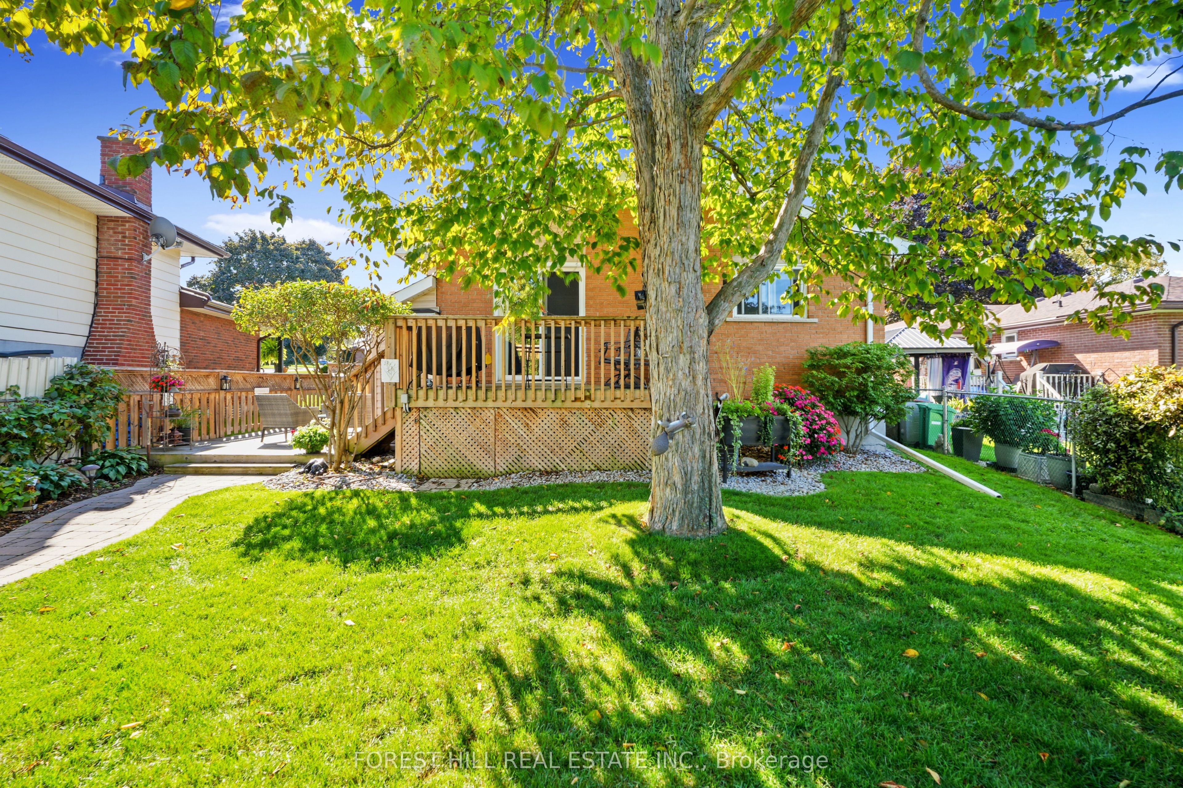 1022 Southlawn Drive