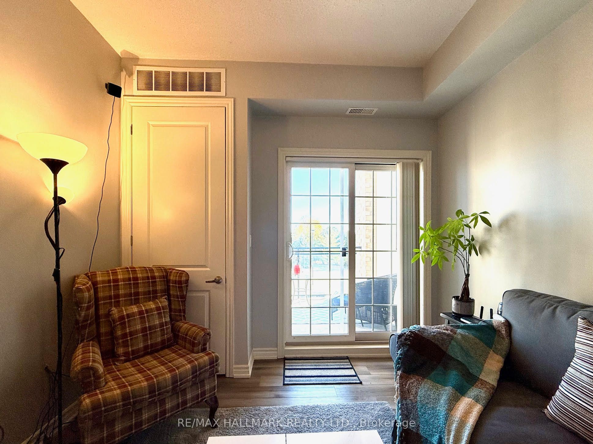 1077 Gordon Street, #315