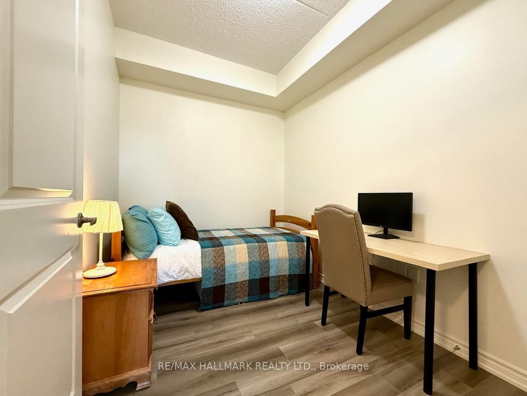1077 Gordon Street, #315