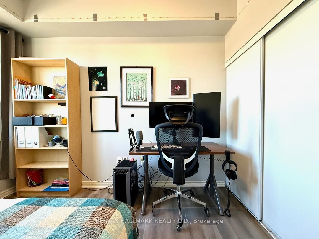 1077 Gordon Street, #315