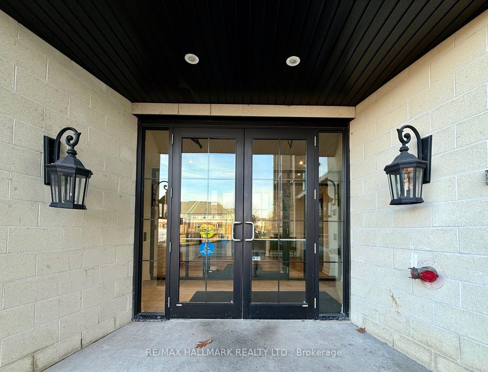 1077 Gordon Street, #315