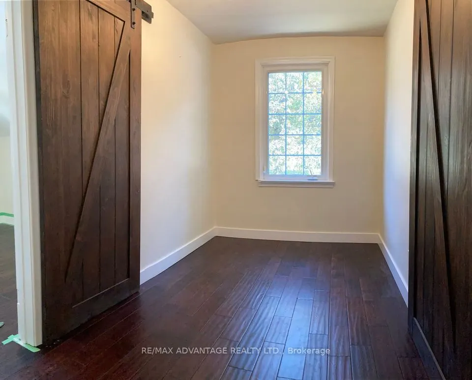4 Lincoln Crescent