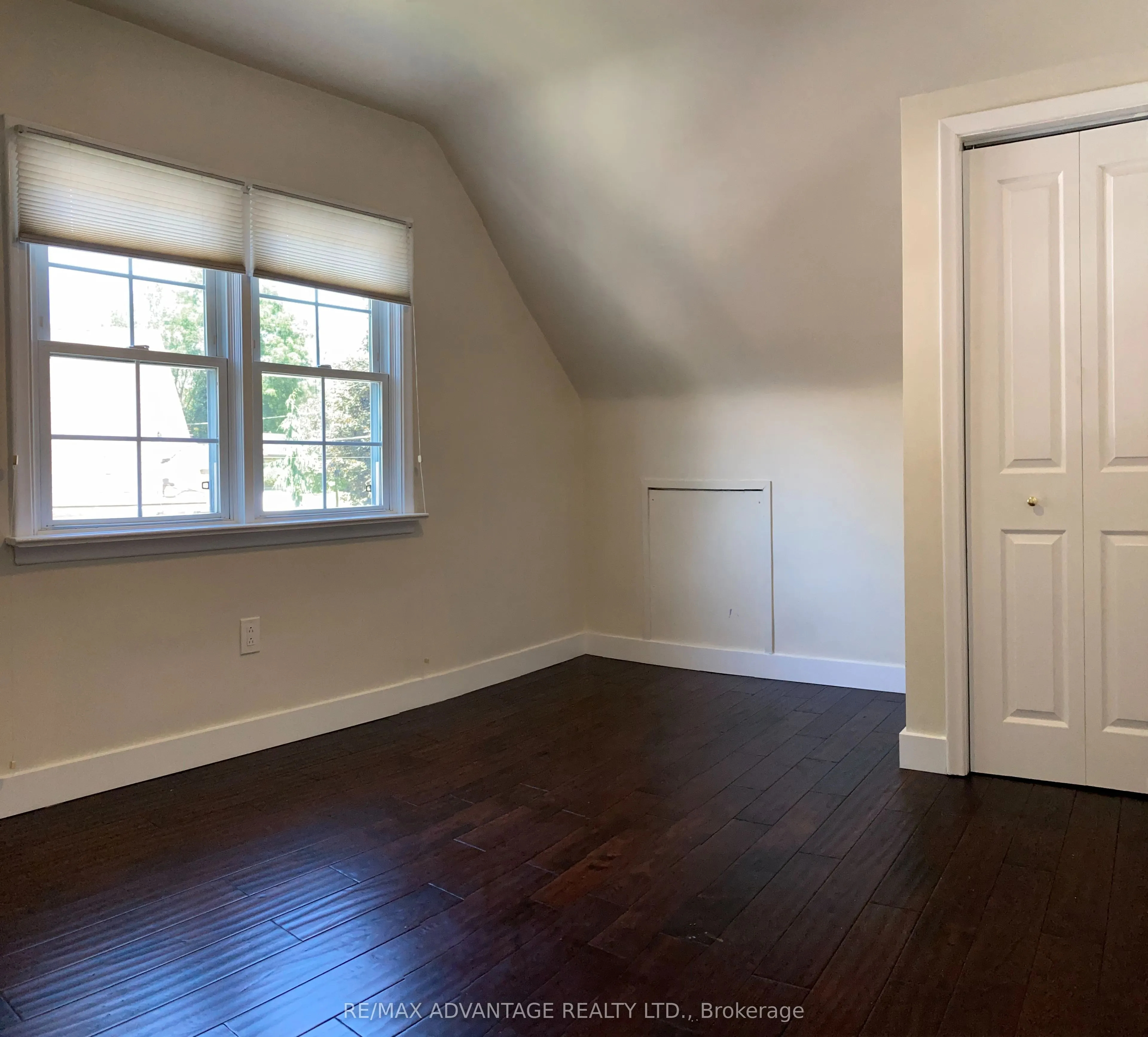 4 Lincoln Crescent