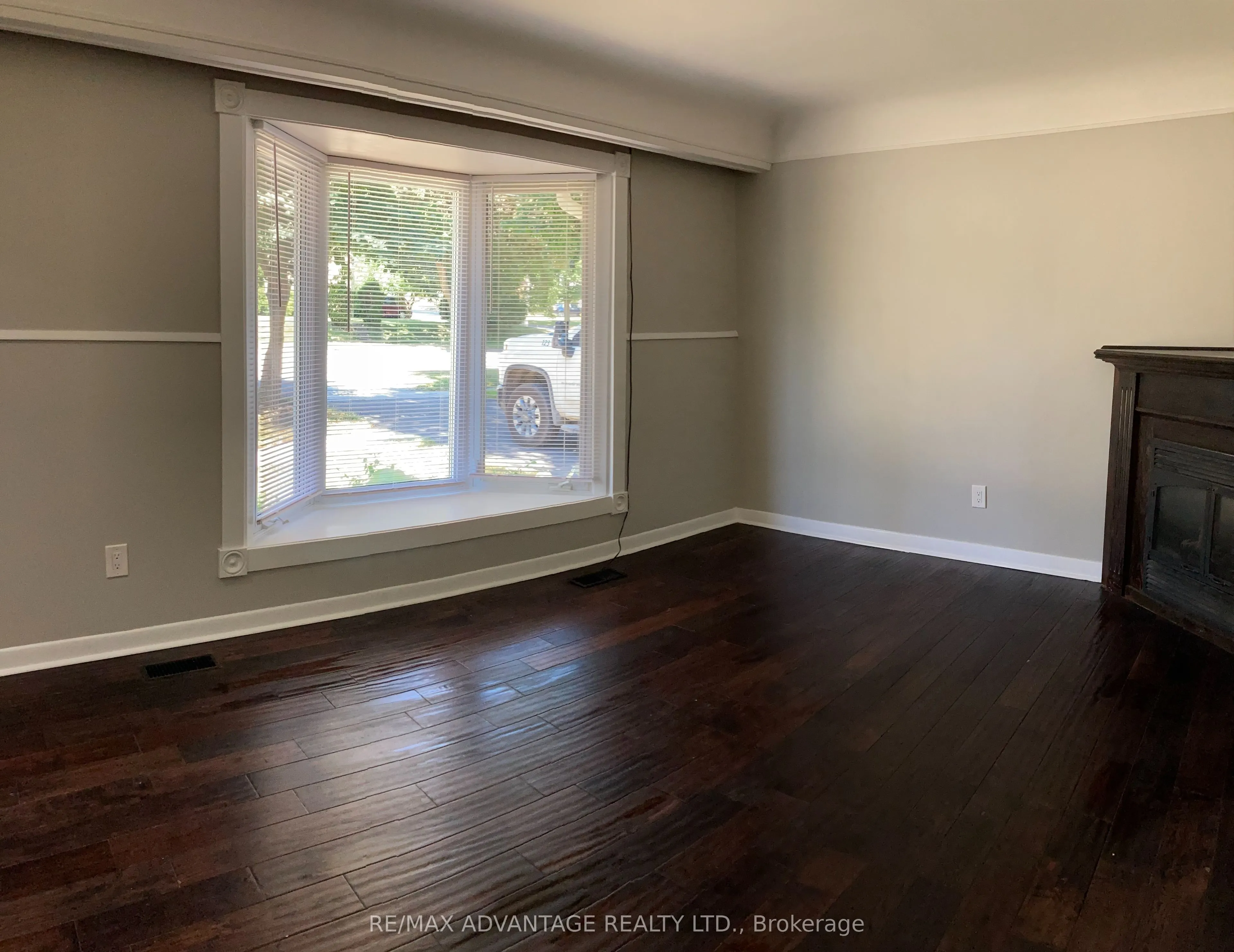 4 Lincoln Crescent