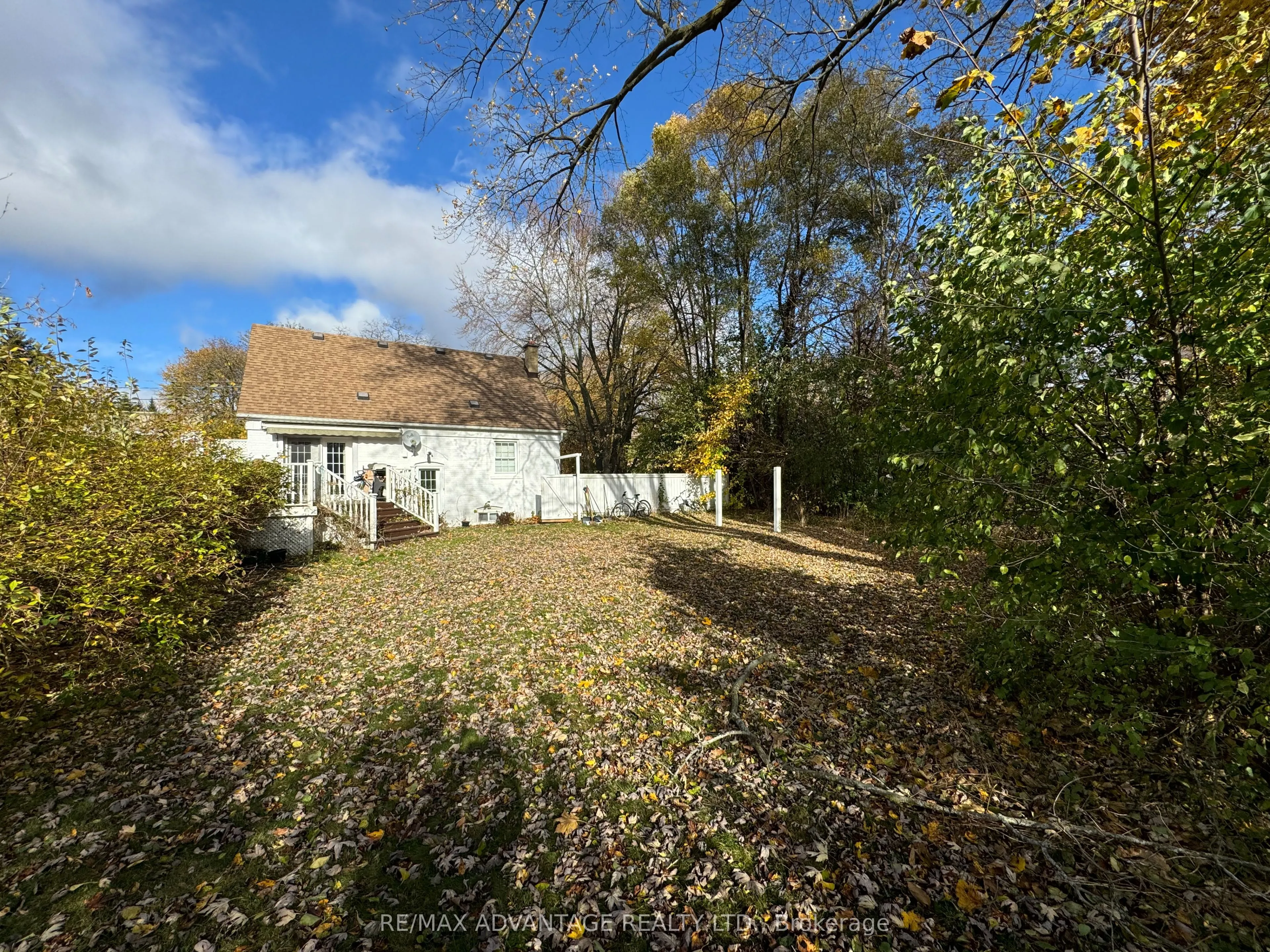 4 Lincoln Crescent