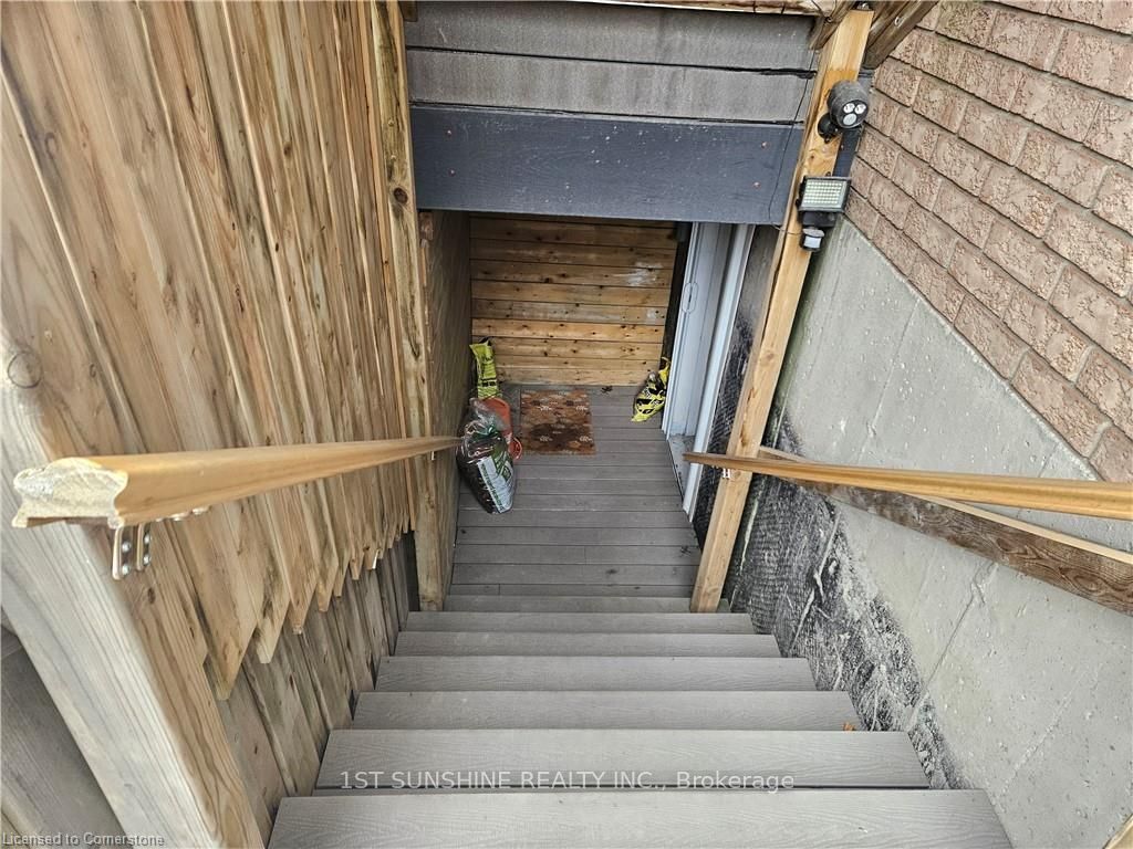 263 Hepburn Crescent