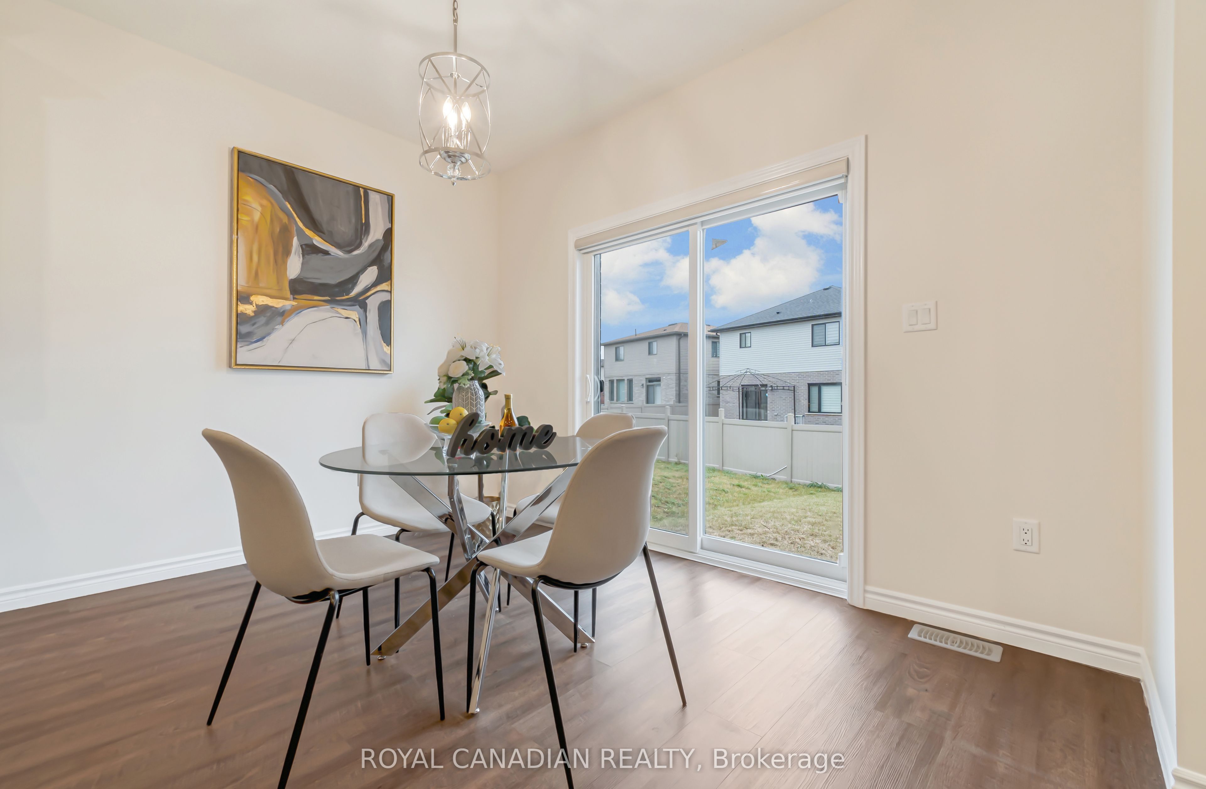 3600 Earlston Crossing E