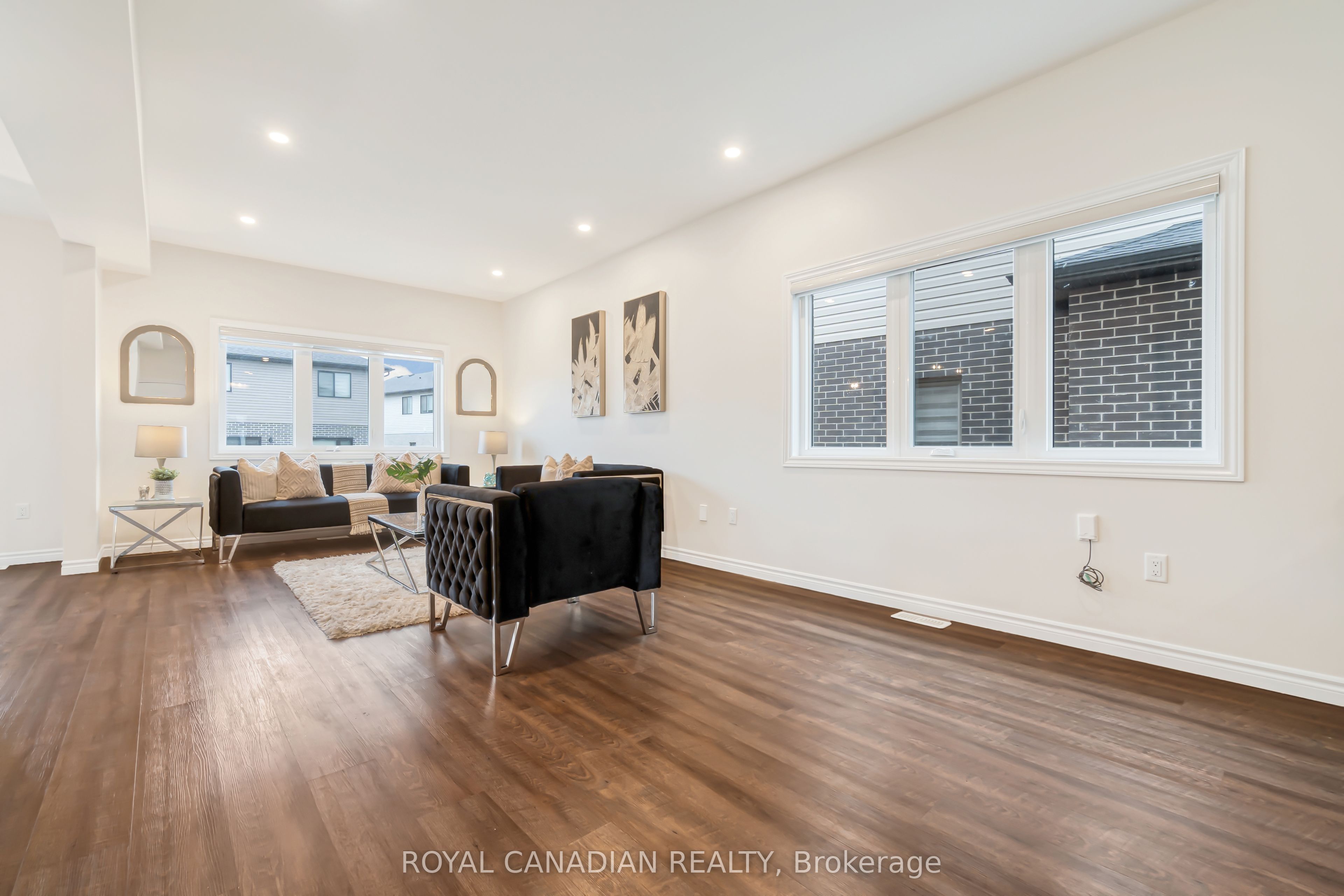 3600 Earlston Crossing E