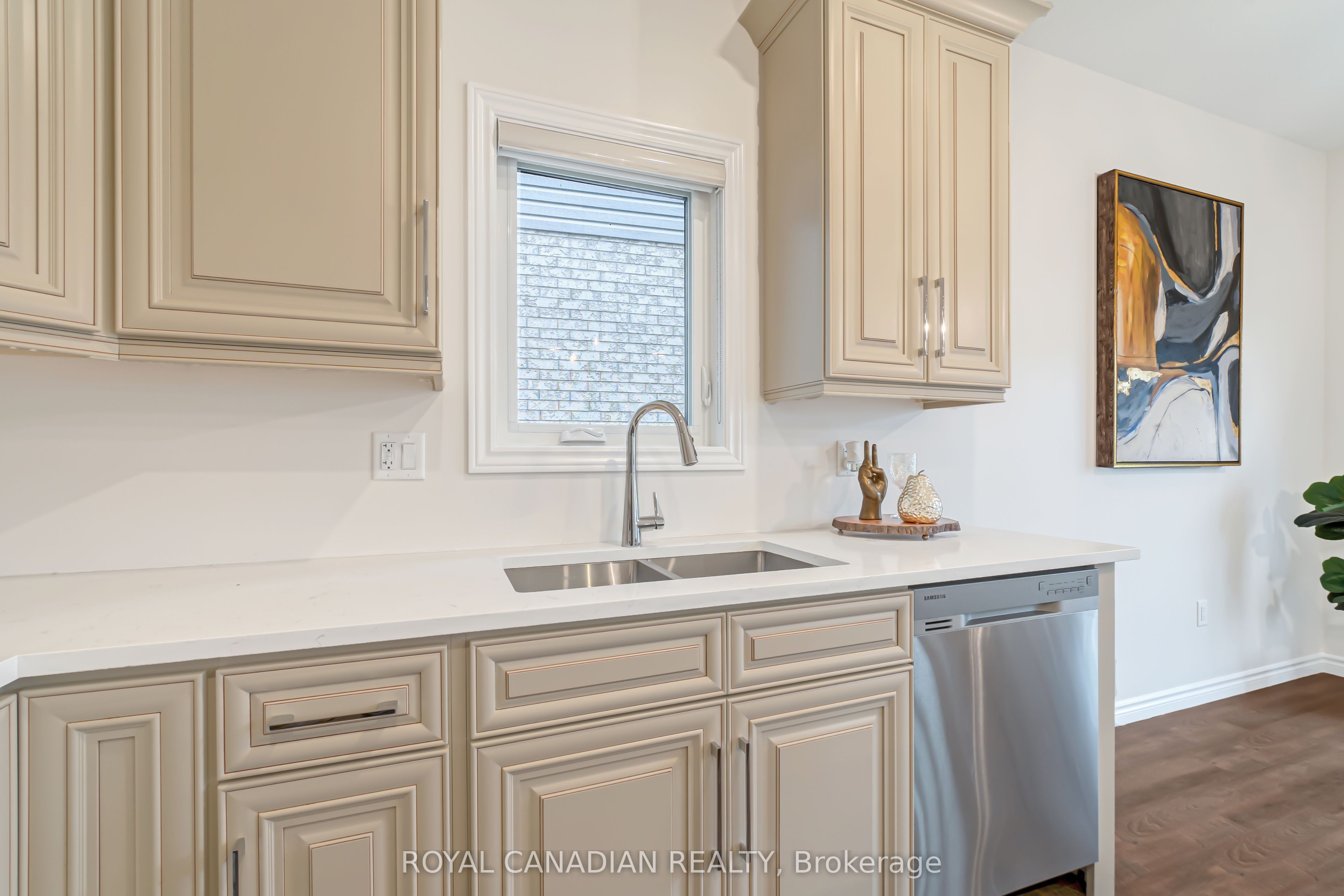 3600 Earlston Crossing E