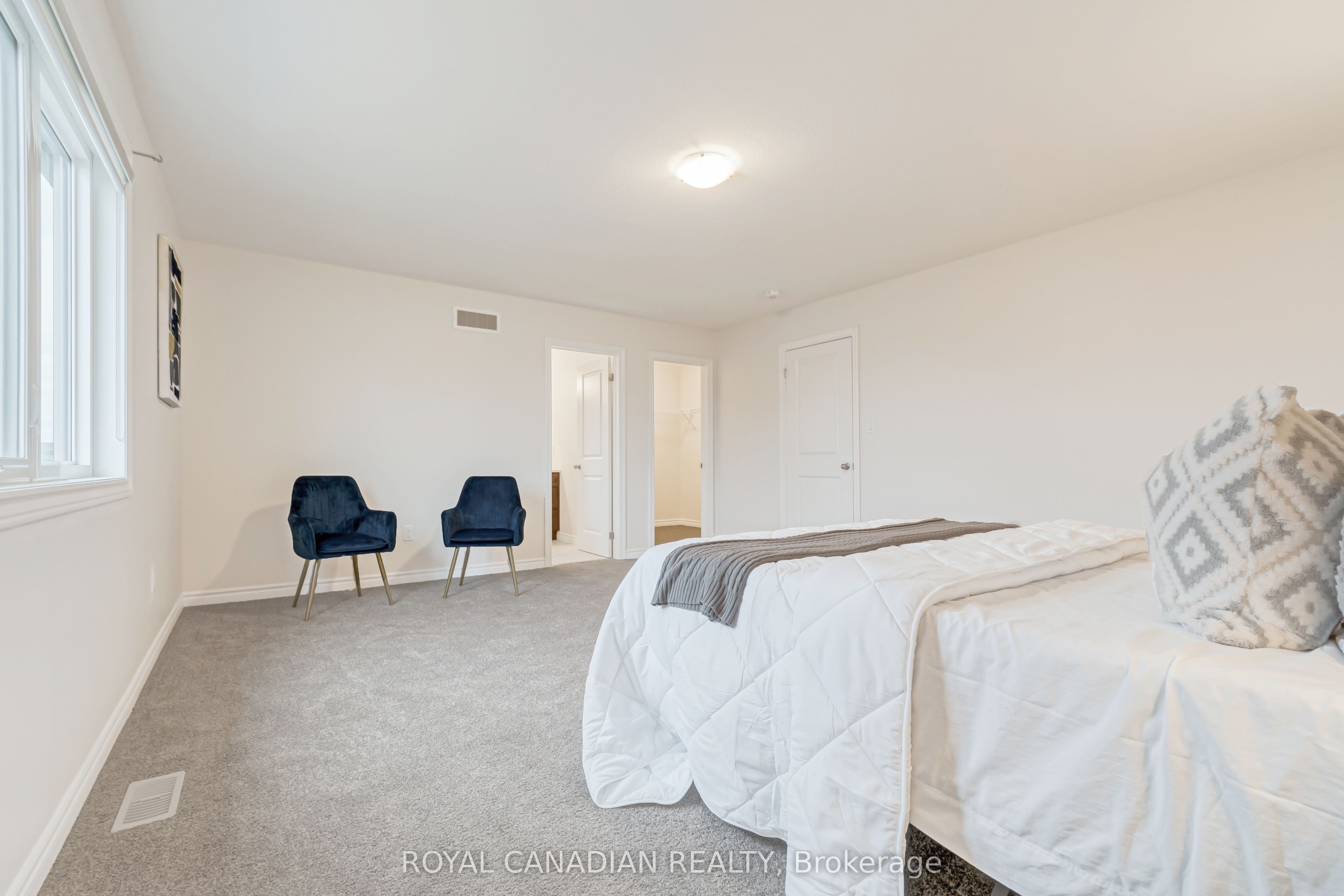 3600 Earlston Crossing E