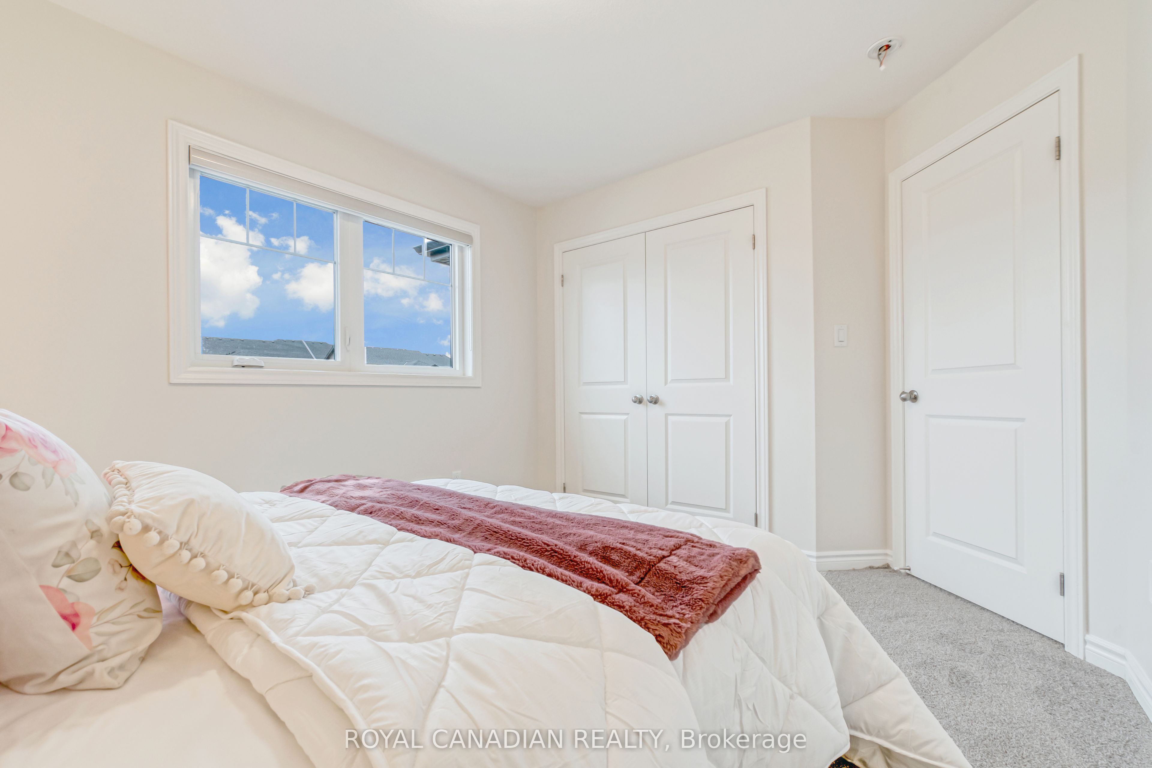 3600 Earlston Crossing E