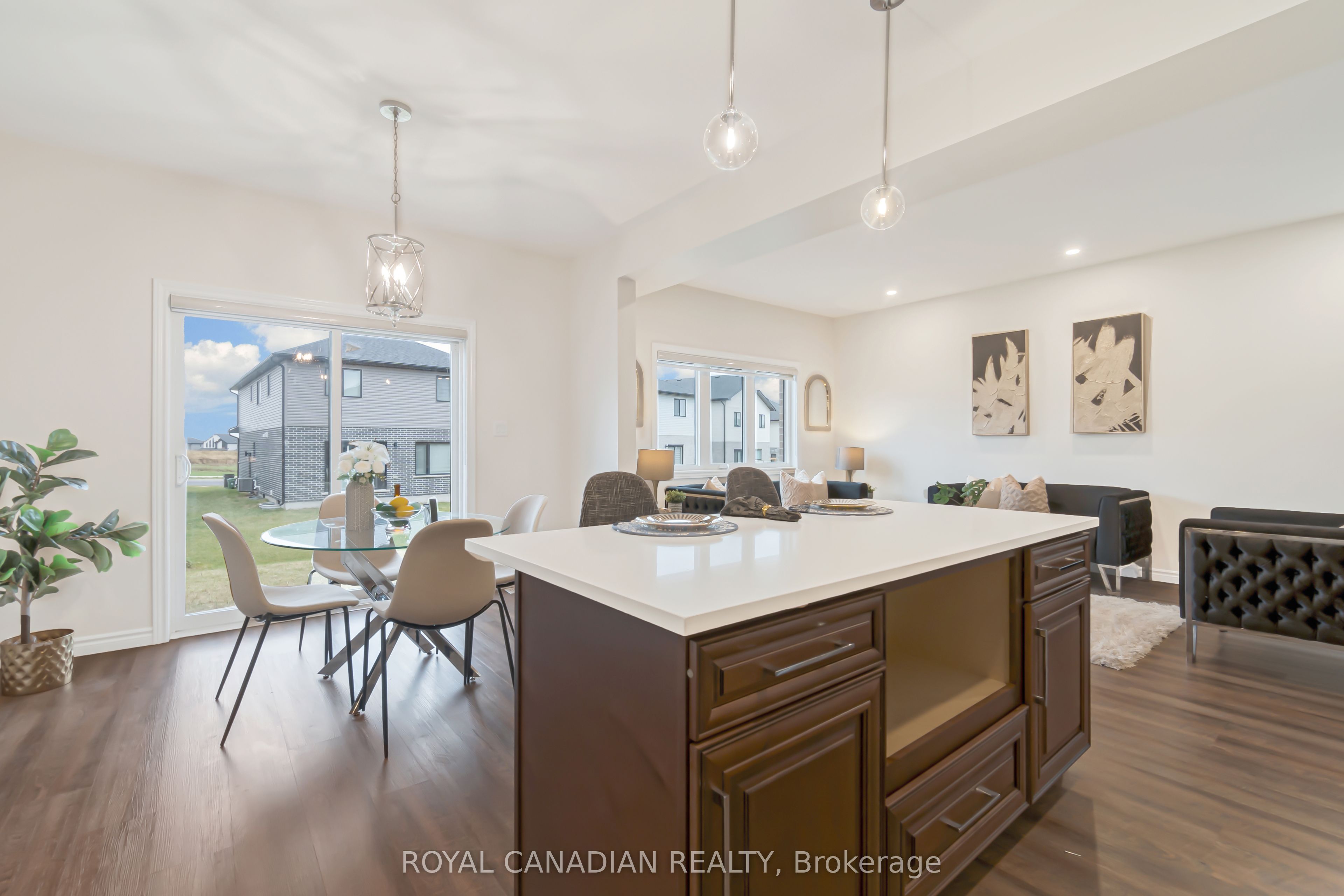 3600 Earlston Crossing E