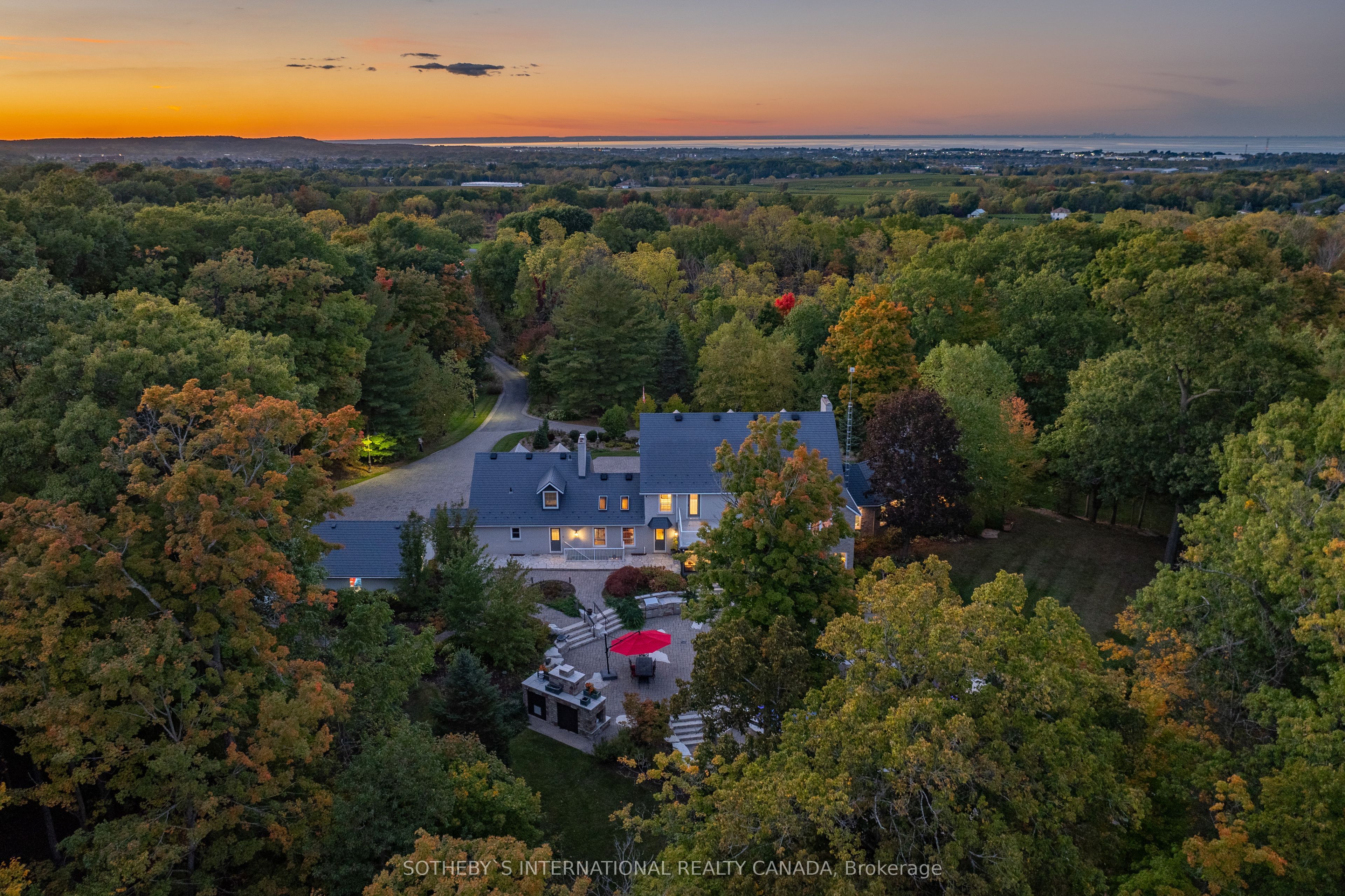 3867 QUARRY Road