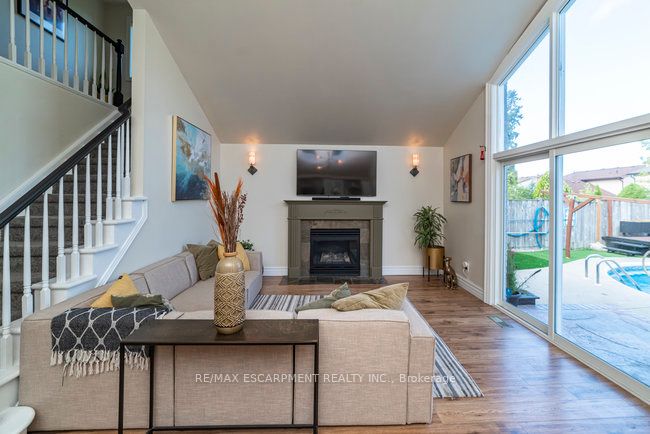9 Bing Crescent