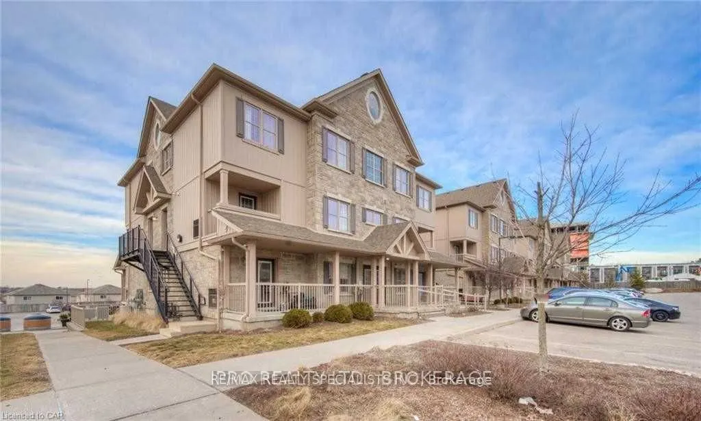 1460 Highland Road W, #8J