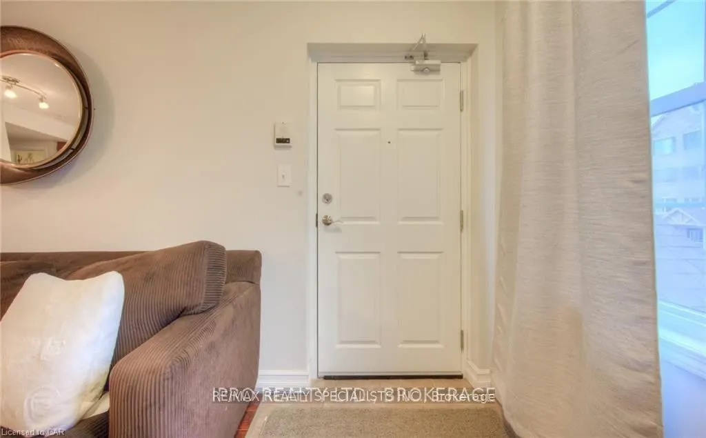 1460 Highland Road W, #8J