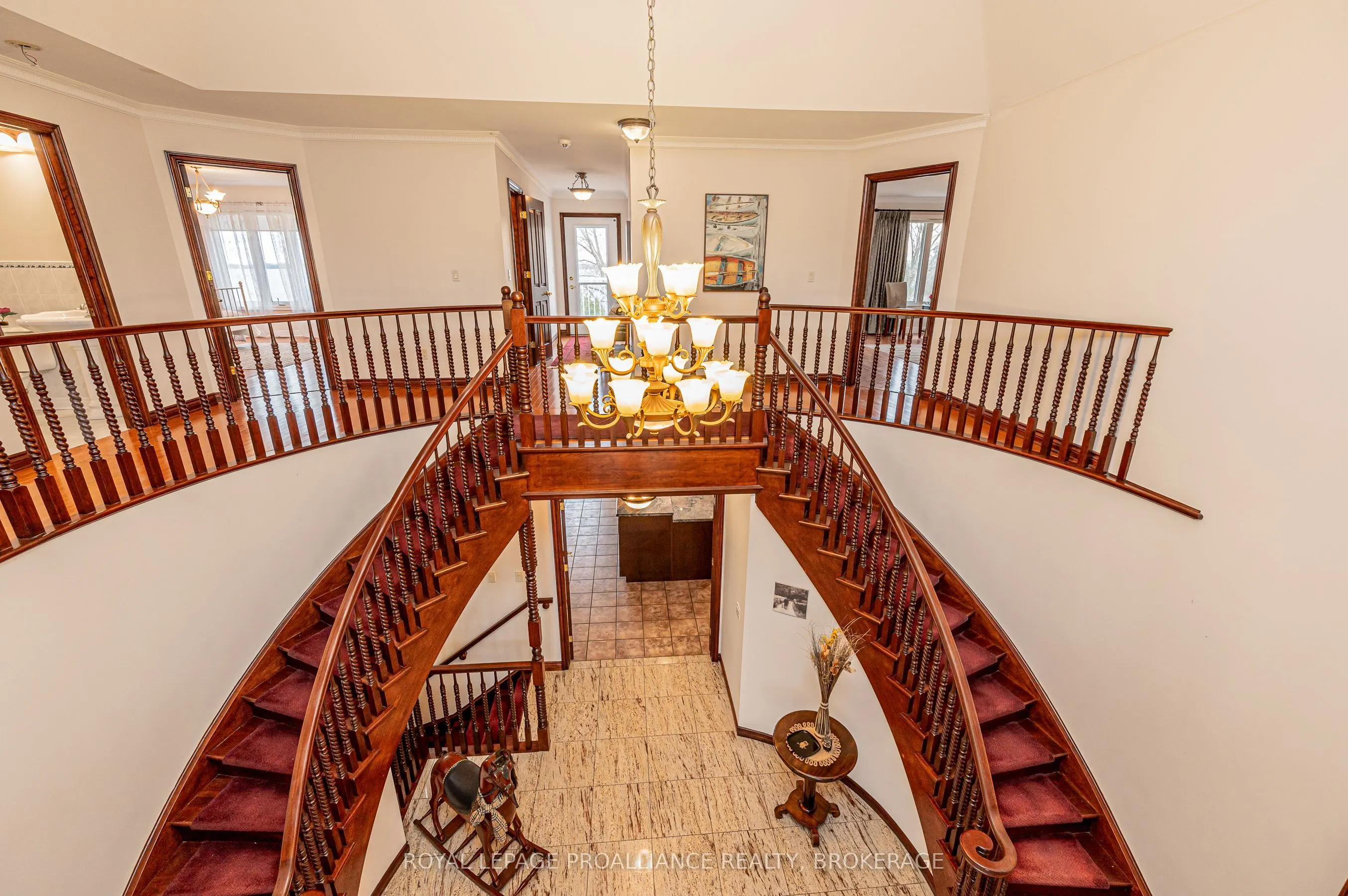 4734 Lakeside Lane